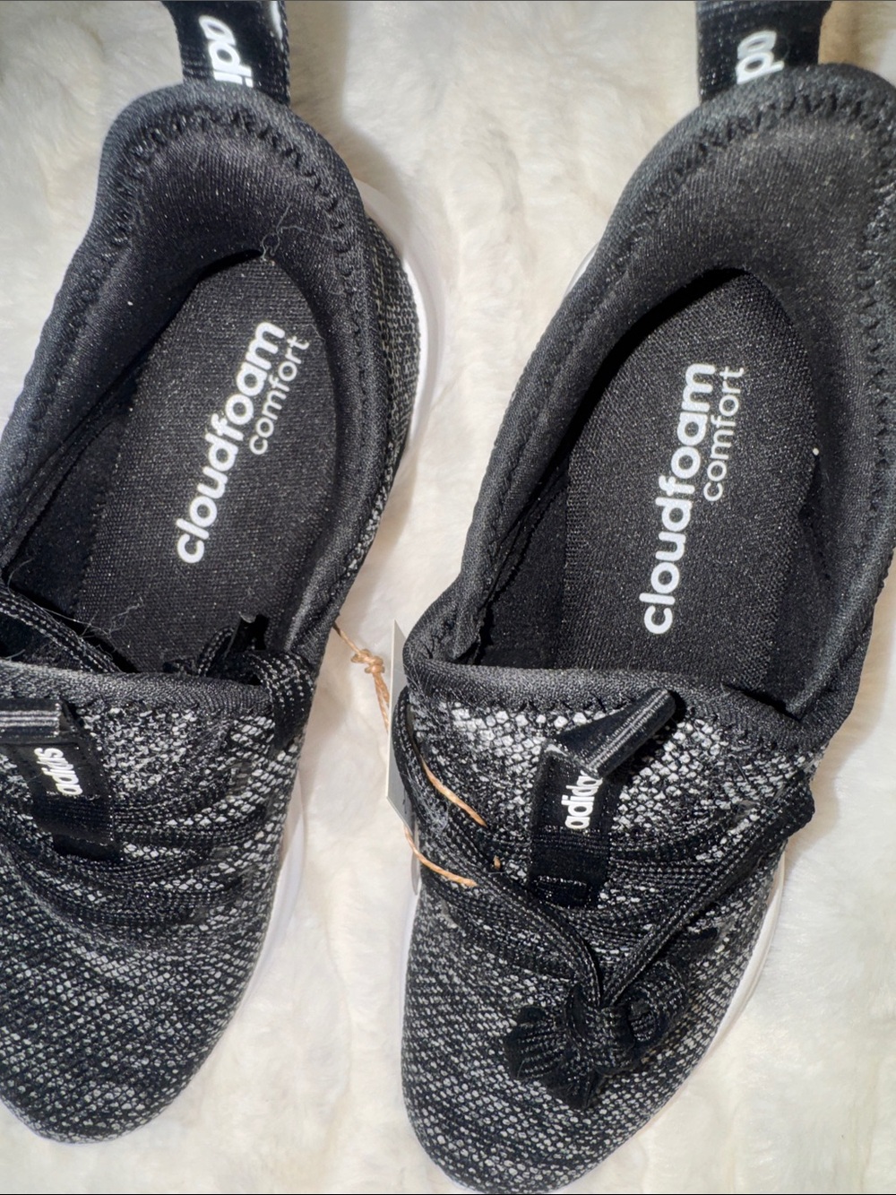 ADIDAS CLOUDFOAM PURE Black & White slip on sneaker - Picture 6 of 8